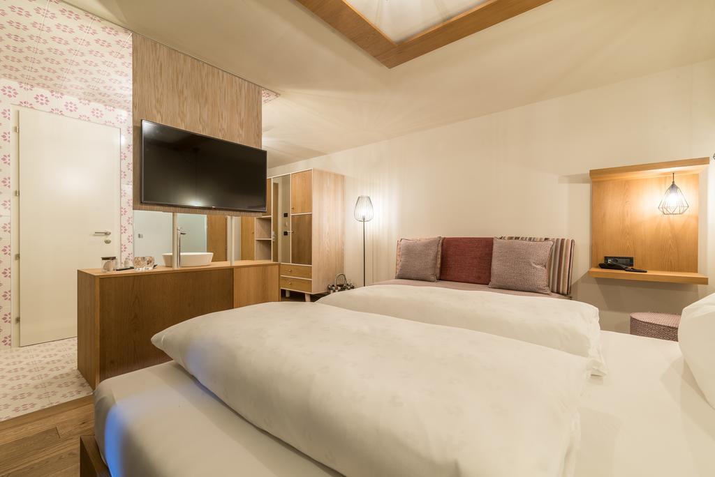 Hotel Tofana San Cassiano  Esterno foto