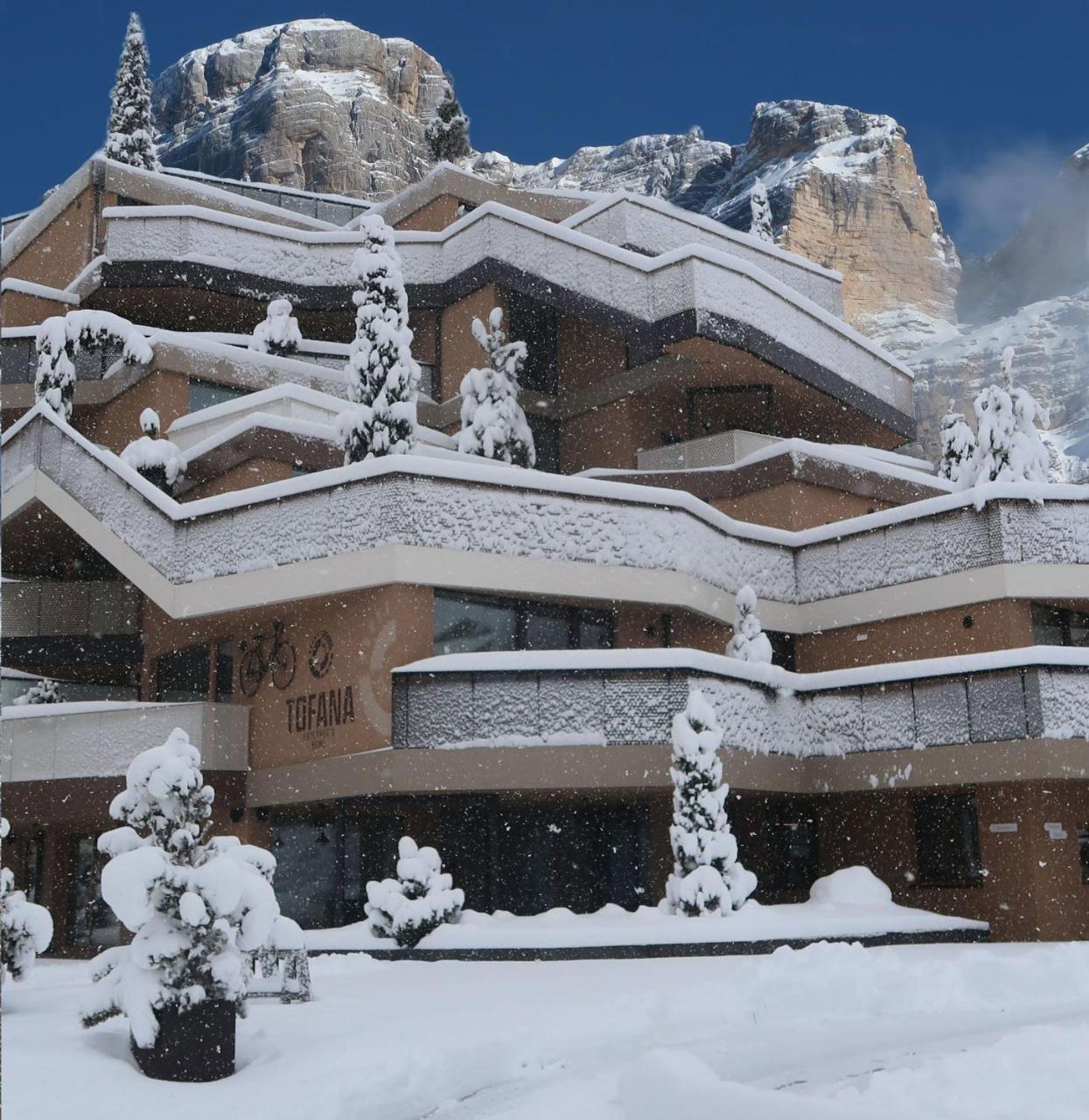 Hotel Tofana San Cassiano  Esterno foto