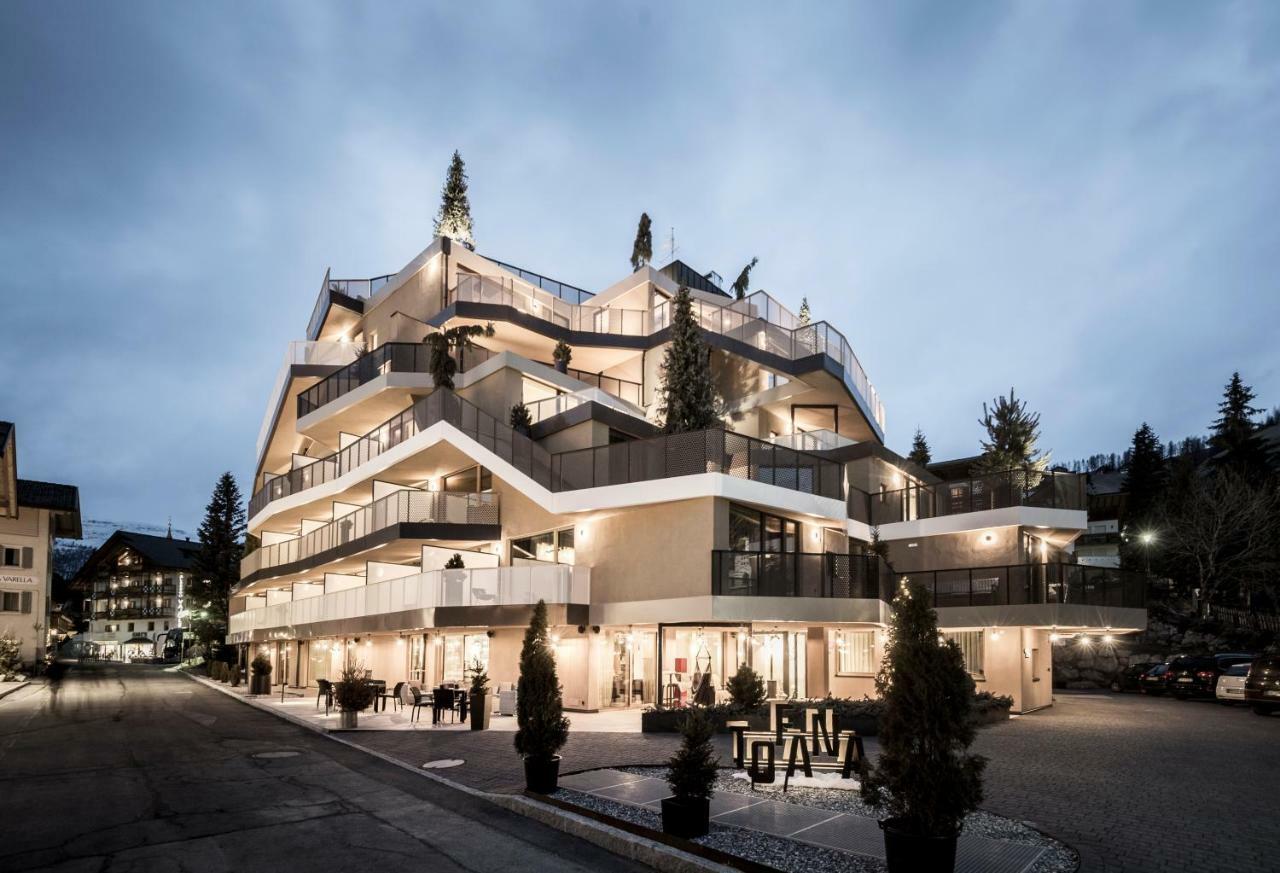 Hotel Tofana San Cassiano  Esterno foto